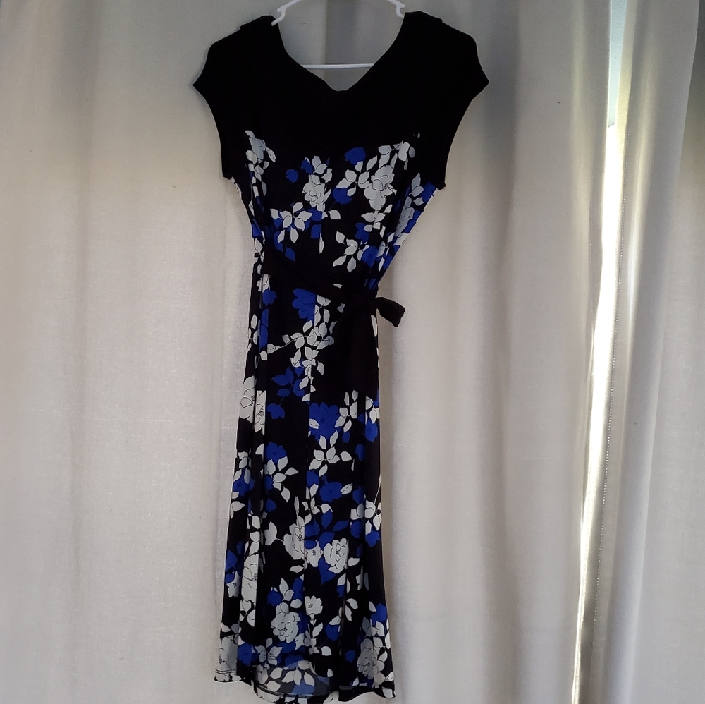 NWOT MOTHERHOOD MATERNITY DRESS